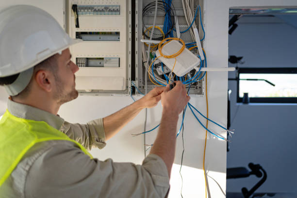 Best 24-Hour Electrician  in East Franklin, NJ